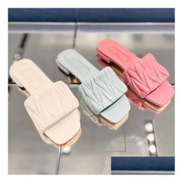 Sandals 2023 2Miu Slippers Women Flat Matelasse Slide Shoes Mm Fashion Top Quality Designer Banquet Summer Leather Mticolor Heel Me Dh9Fn