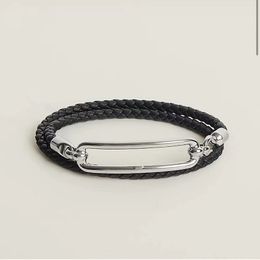 2024 Дизайнерский классический H Браслет ювелирные изделия Sier Black Leather Bracelets Мужчины очаровывать колье для женщин, ремеш