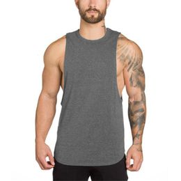 Men's Tank Tops Plain Cotton Mens Muslce Vest Gym Tank Tops Men Bodybuilding Singlets Fitness Sporting O-Neck Open Side Sleeveless Shirt 230706