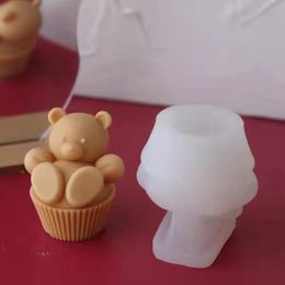 Curtains Cute Cheering Bear Cupcake Candle Silicone Mould Smeared Cake Decorating Cake Heartshaped Decoration Candle Making