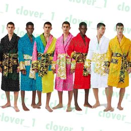 Designer Bathrobes Winter Warm 7 Colours Unisex Brand Cotton Sleepwear Night Robe High Quality Men Bathrobe Classcial Luxury Robe K249Y