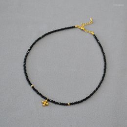 Choker Elegant Minority Black Spinel Glittering Beaded Cross Simple Personality Short Necklace Clavicle Chain Female