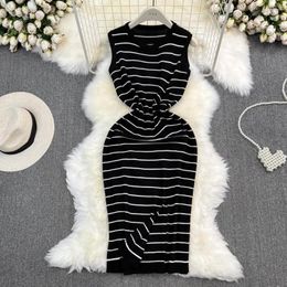 Casual Dresses Black Striped Round Neck Sleeveless Knit Tank Top Skirt Fashionable Waistband Mid Length Split Buttocks Dress