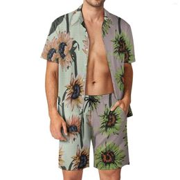 Men's Tracksuits Two Tone Sunflower Men Sets Abstract Sunflowers Art Vintage Casual Shirt Set Short Sleeves Print Shorts Vacation Suit Plus