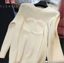 Designer Women's Sweaters Embroidery Chan Knitwear Pullover Jumprt Female Clothing Solid Pink Grey Top