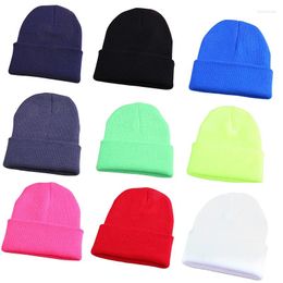 Berets Solid Colour Hat Classic Knitted Autumn Warm Cap Winter Cuffed Beanie For Family Gatherings Street Dancing Party