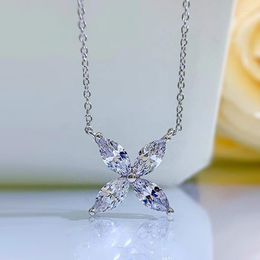 Chains 2023 925 Silver Butterfly Horse Eye Pendant Personalized Temperament Necklace Light Luxury Ins Style