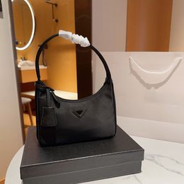 Women Designers Shoulder Bag Handbags Nylon Lady Luxurys Multiple Candy Colours Fashion Tote Purse