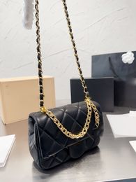 Summer New Gold Medal Square Fat Man Handbag Exquisite Elegant and Unique Designer Bag Metal Double Chain Unique Crossbody Bag Women's Bag