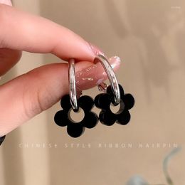 Hoop Earrings Black Flower For Women Trendy French Hepburn Resin Cool Gift 2023 Trend Korean Elegant Teens Jewellery Accessories