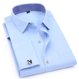 Men's Dress Shirts Classic French Cuffs Striped Shirt Single Patch Pocket Standardfit Long Sleeve Wedding Cufflink Included 230707
