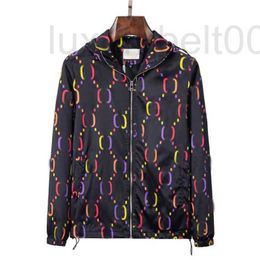 Men's Jackets Designer Paris Classic jackets Red green stripe Hooded All Colour letter printing jacquard Coats Outerwear Windproof Clothing 3colour M-3XL G 6DJK