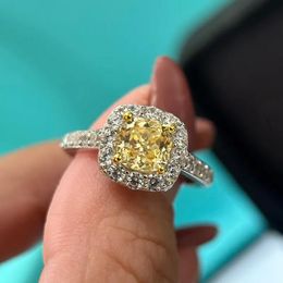 Women Luxury designer diamond ring Fashion moissanite Ring New Yellow Diamond Rings Jewellery 925 Sterling Silver Inlaid With Diamonds girlfriend Gifts 1423