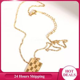 Pendant Necklaces Retro Steel Gold Plated Choker Unisex Square Checkerboard Necklace For Women Waterproof Metal Chain Jewelry Gift 2023