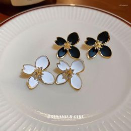 Stud Earrings Korean Fashion Drip Oil Sweet Girl Women Flower Ear Studs 2023 Trend Simple Personality Piercing Jewellery