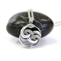 Pendant Necklaces Retro 8 Type Double Ouroboros Necklace Women's Fashion Metal Sliding Animal Accessories Party Jewellery