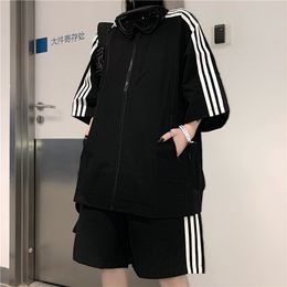 Mens Tracksuits Summer Casual Suit Tracksuit Loose Short Sleeved Jacket Shorts Streetwear Fashion Jogger Sports Style Unisex Two Piece Set 230707