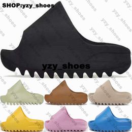 Shoes Slipper Sandal YZYs Slides Size 5 11 Women Mens Designer Shoe Us 5 Clog Us5 Azure Bone Ladies 9329 Sliders Onyx Athletic Black Slide Yellow Pink White