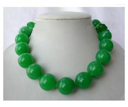 Chains Stunning Big 20mm Round Green Jadees Beads Necklace