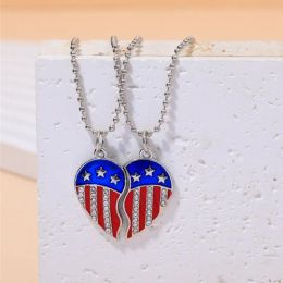 2pcs/set Fashion Charm South American Heart Pendants Designer Necklace Woman Silver Link Chain Choker Rhinestone Alloy Star BFF Necklace Jewellery Friend Gift