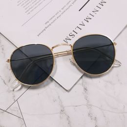 Vintage Round Sunglasses Woman Fashion Brand Designer Sun Glasses Female Classic Small Frame Retro Black Oculos De Sol