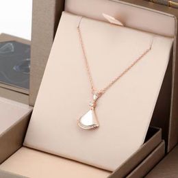 Womens Jewellery Shell pendant necklace gem pendants necklace luxury Jewellery diamond gold Sweat-proof colorfast ladies fashion charm necklaces for party gift