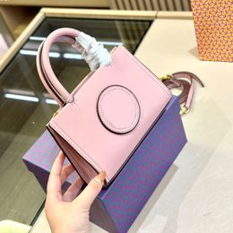 The new fashion 19x12cm mini style is very cute and very nice color super lightweight folding box