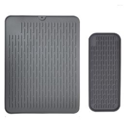 Table Mats 2 Pcs / Set Silicone Dish Drying Mat Heat-Resistant And Non-Slip For Kitchen Cutlery