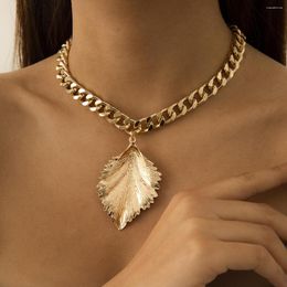 Pendant Necklaces 2023 Women Classic Leaf Tassel Choker Necklace Fashion Jewelry Thick Chain & Pendants Wedding Party Gift