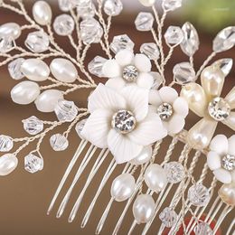 Hair Clips Comb Ornament Which Is Elegant And This Can Be Used For The Bride Or Any Special Occasion.