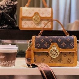 Design Bag Retail Wholesale Simple Large Capacity One Shoulder Handbag Textured Crossbody Small Square Fashionable and Niche Women's