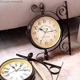 Wall Clocks Decorative European style rustproof wrought iron battery no ticking during operation retro double-sided wall clock suitable for home use Z230711