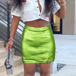 Skirts Sexy Sparkly Skinny Mini Women High Waist Metallic Green Pencil Short Skirt 2023 Summer Harajuku Elegant Runway Clothes