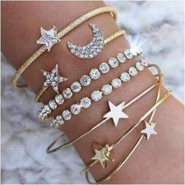 Charm Bracelets Fashion Bracelet For Women Creative Personality Star Moon Alloy Crystal Set Girls Vacation Trendy Party Gift