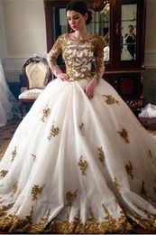 Vintage White And Gold Wedding Dresses Long Sleeves Lace Appliques Beaded A Line Classic Bridal Gowns Back Lace-Up Corset Plus Size Bride Formal Wear 2023