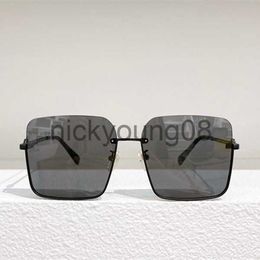 Sunglasses Sunglasses For Men and Women Summer 2020 Style Anti-Ultraviolet Retro Plate Square Big Invisible Frame Glasses Whit Box x0710