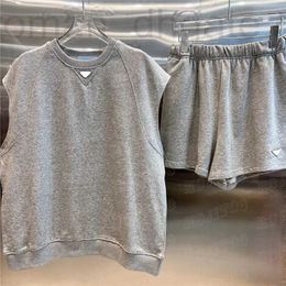 Women's Plus Size Tracksuits designer Women Vest Sweatshirts Shorts Casual Suits Designer Sleeveless Sweater Sports Pants VPZV