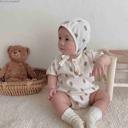 Rompers New baby summer short sleeve Skin-tight garment cute bear print boys cotton waffle one-piece fashionable girls flowers Onesie baby clothes Z230711