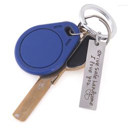 Keychains 1Pcs Drive Safe Keychain Boyfriend Girlfriend Keyring Dad Fathers Jewelry Gift