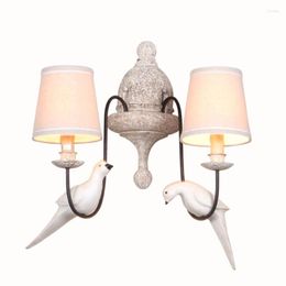 Wall Lamp French Resin Bird Wooden Lamps Bedroom Corridor Light American Antique Fabric Shade Living Room Sconces Lights Lighting