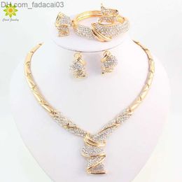 Wedding Rings Wholesale Fashion Gold Alloy Rhinestone Wedding Jewellery Set Necklace Bracelet Ring Earrings Z230712