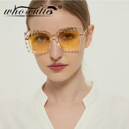 2020 Retro Oversized Sunglasses Women Brand Design Vintage Thick Square Frame Translucent Tea Lens Sun Glasses Shades Lady S429