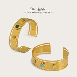 Bangle YACHAN Stainless Steel Beat Texture Wide Cuff Bracelet for Women Vintage Natural Stone Luxury Waterproof Jewellery 230710