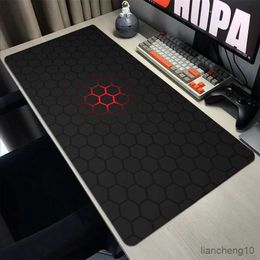 Mouse Pads Wrist Geometric Mouse Pad Gamer Pc Gaming Accesorios Mousepad Locking Edge Desk Mat Computer Keyboard Soft R230710