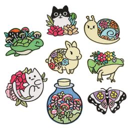 Notions Cute Iron on Patches Colorful Flower Rabbit Butterfly Frog Embroidered Patch Sew on Appliques Badge for Clothes Jeans Jackets DIY Accessories