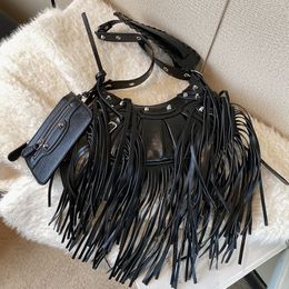 Evening Bags Punk Style Women Designer Luxury Rivets Handbags Tassel Motorcycle Bag Ladies Pu Leather Stylish Cross Body Shoulder 230710
