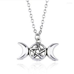 Pendant Necklaces Creative Symmetrical Star Moon Necklace Retro Punk Silver Color Choker Accessories Fashion Men Women Party Jewelry