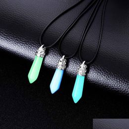 Pendant Necklaces Fashion Luminous Stone Fluorescent Hexagonal Column Druzy Necklace Natural Crystal Gem Leather Chains Drop Deliver Dhb1Q