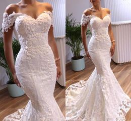 2023 Abiti da sposa eleganti a sirena Abito da sposa maniche corte con spalle scoperte Applique in pizzo Sweep Train Custom Made Plus Size Abito formale Vestido de novia