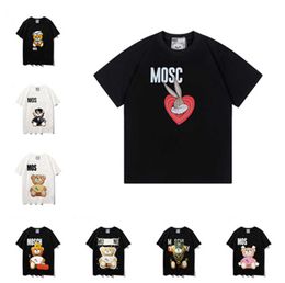 Sunmmer Womens Mens Designers T Shirts Tshirts Fashion Letter Printing Short Sleeve Lady Tees Luxos Roupas Casuais Tops T-shirts Vestuário Moschino